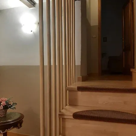 아파트 Alloggi Piazza Umberto Primo