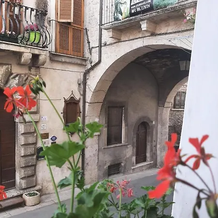 アパート Alloggi Piazza Umberto Primo Pacentro