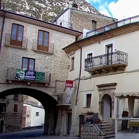 Alloggi Piazza Umberto Primo